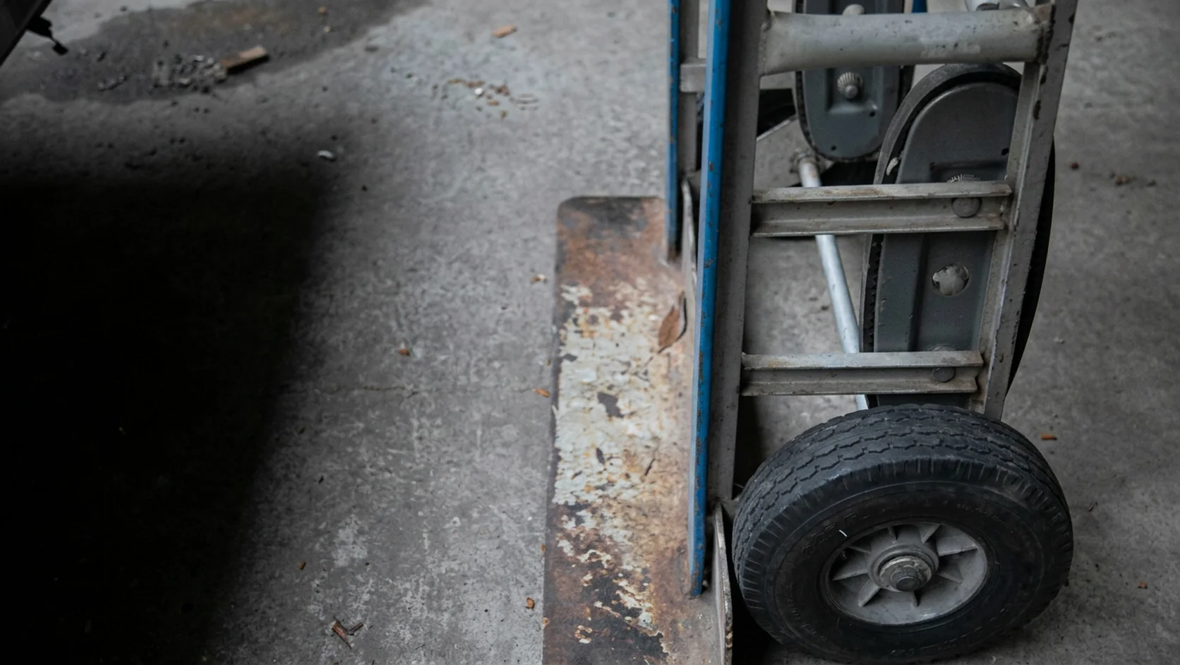 Protected furniture prepared for a Corrales move